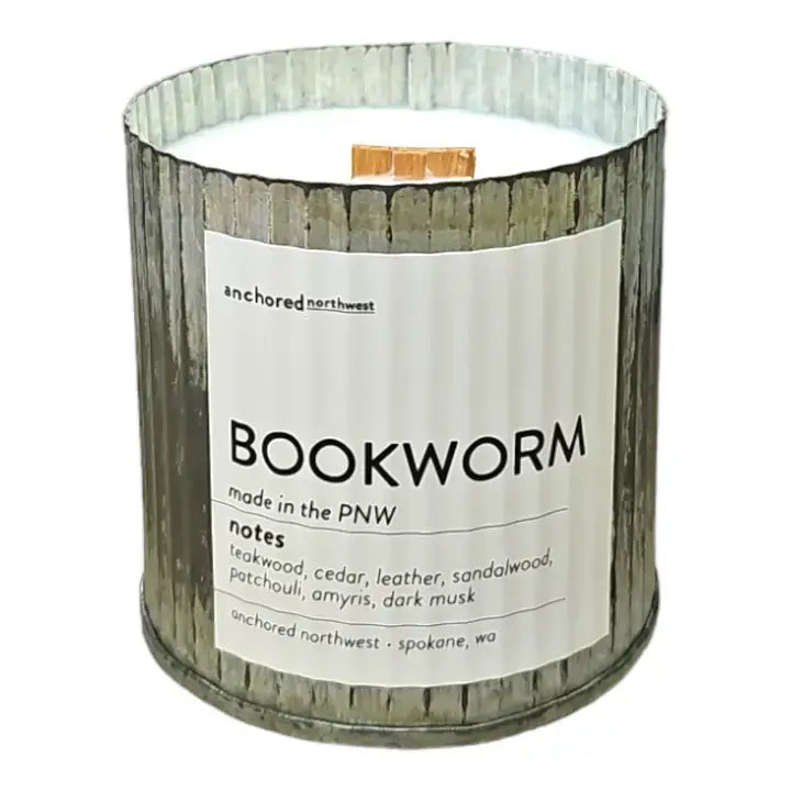 Bookworm Candle for Relaxing Reading Sessions